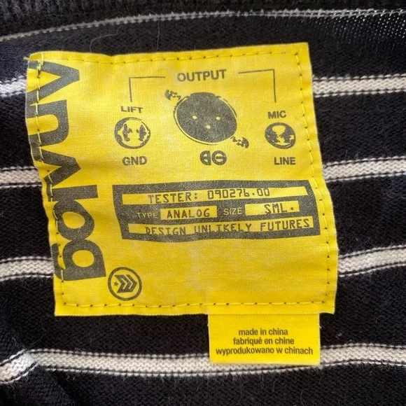 Analog Sweater - Picture 3 of 4